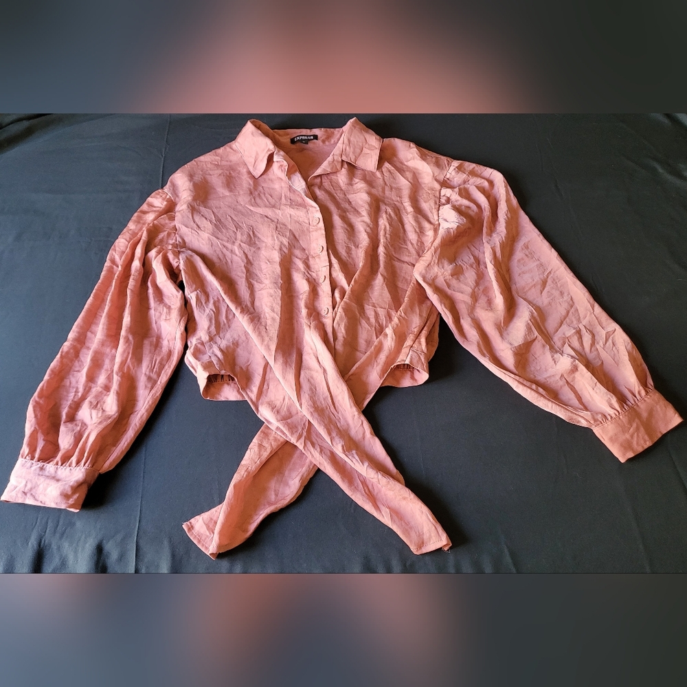 Express Satin Tie Front Cropped Blouse Collared Button Long Sleeve Pink Womens